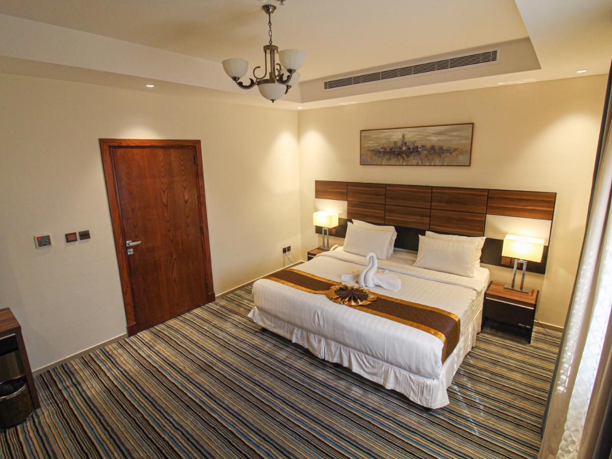 Friesian Hotel Suites ジェッダ エクステリア 写真