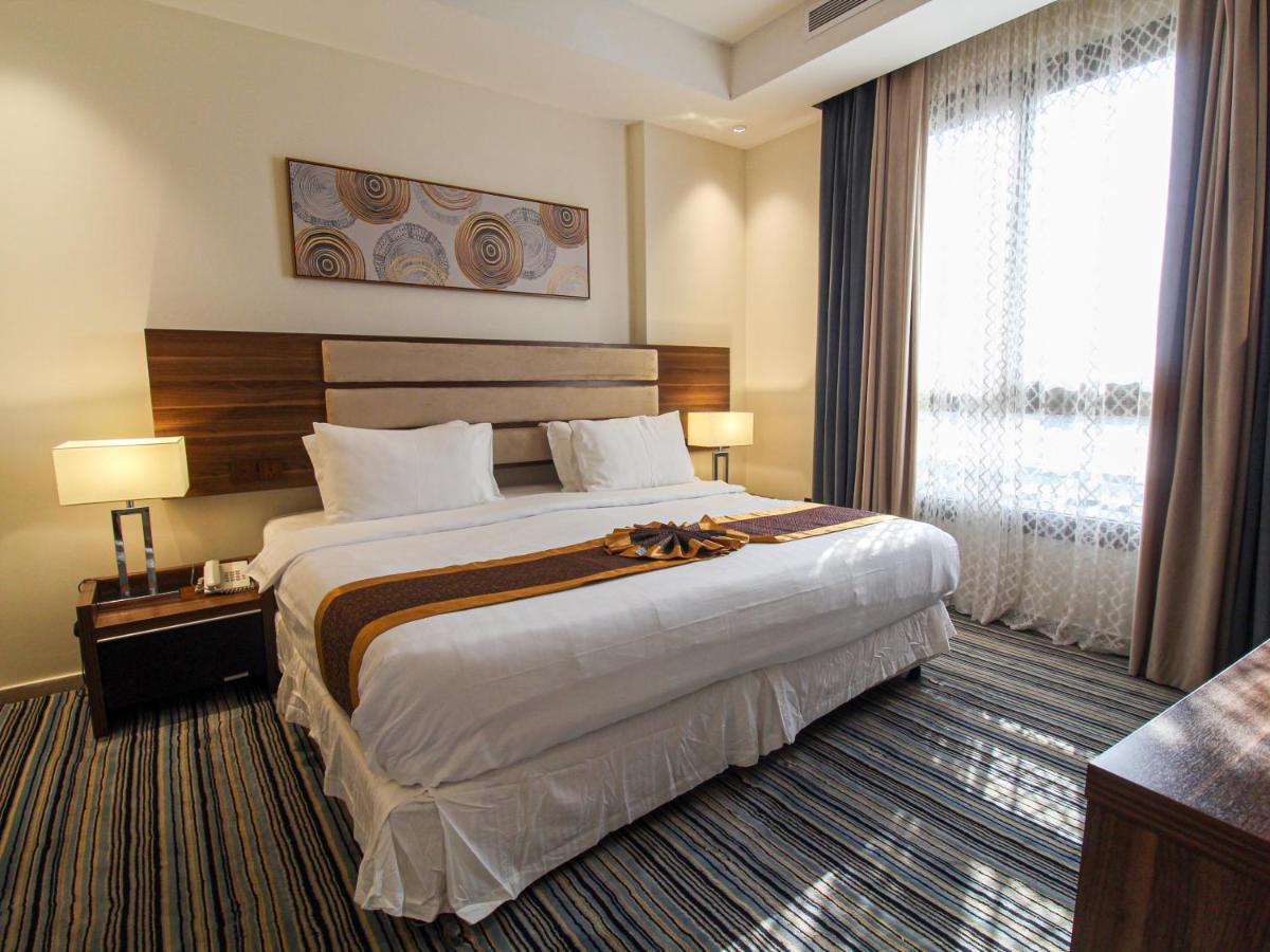 Friesian Hotel Suites ジェッダ エクステリア 写真