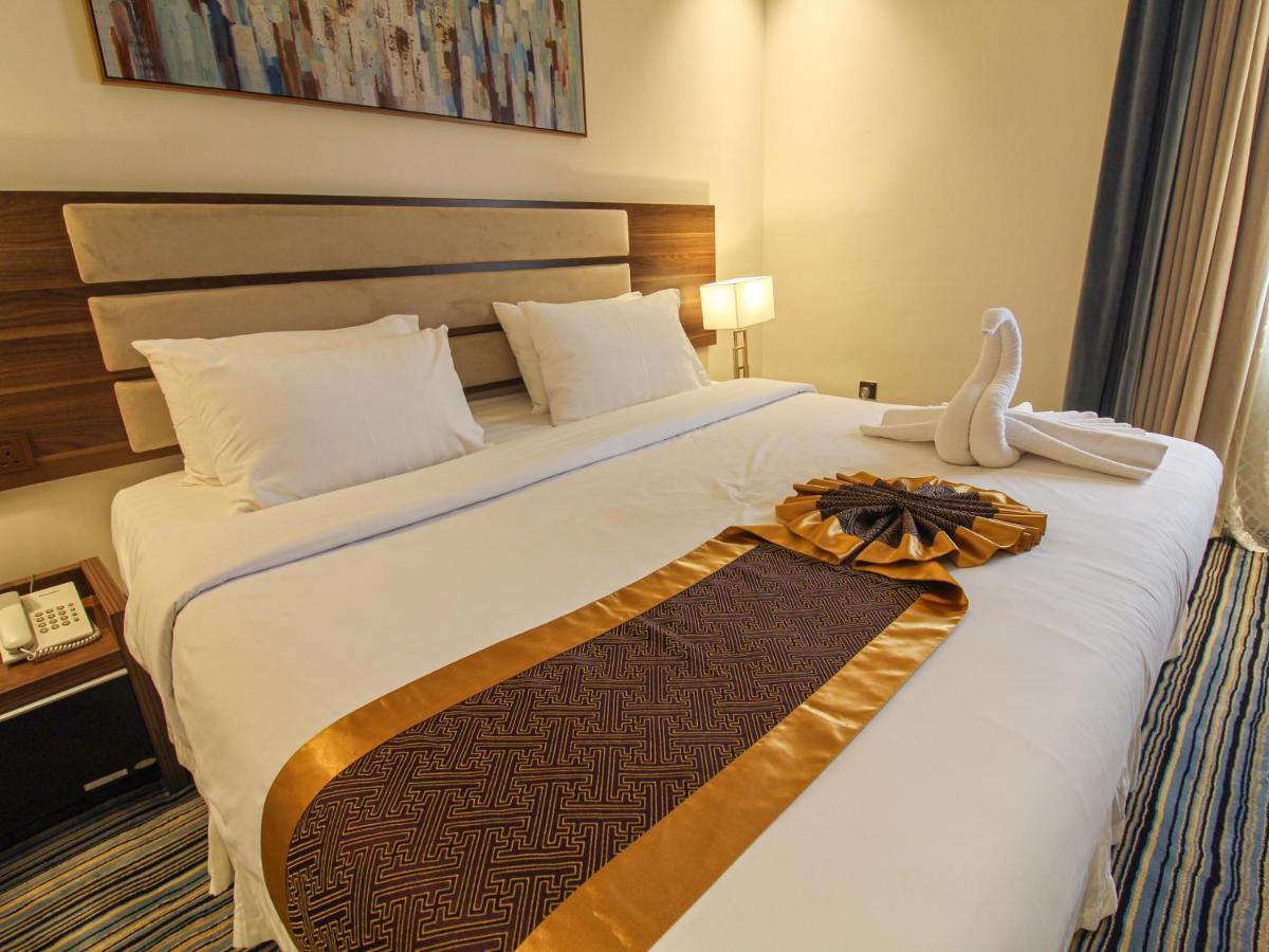 Friesian Hotel Suites ジェッダ エクステリア 写真
