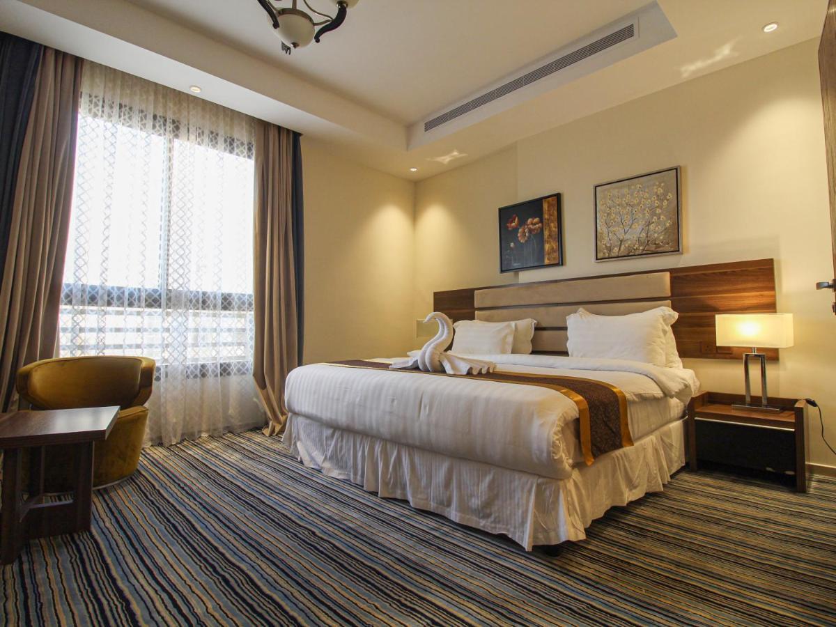 Friesian Hotel Suites ジェッダ エクステリア 写真