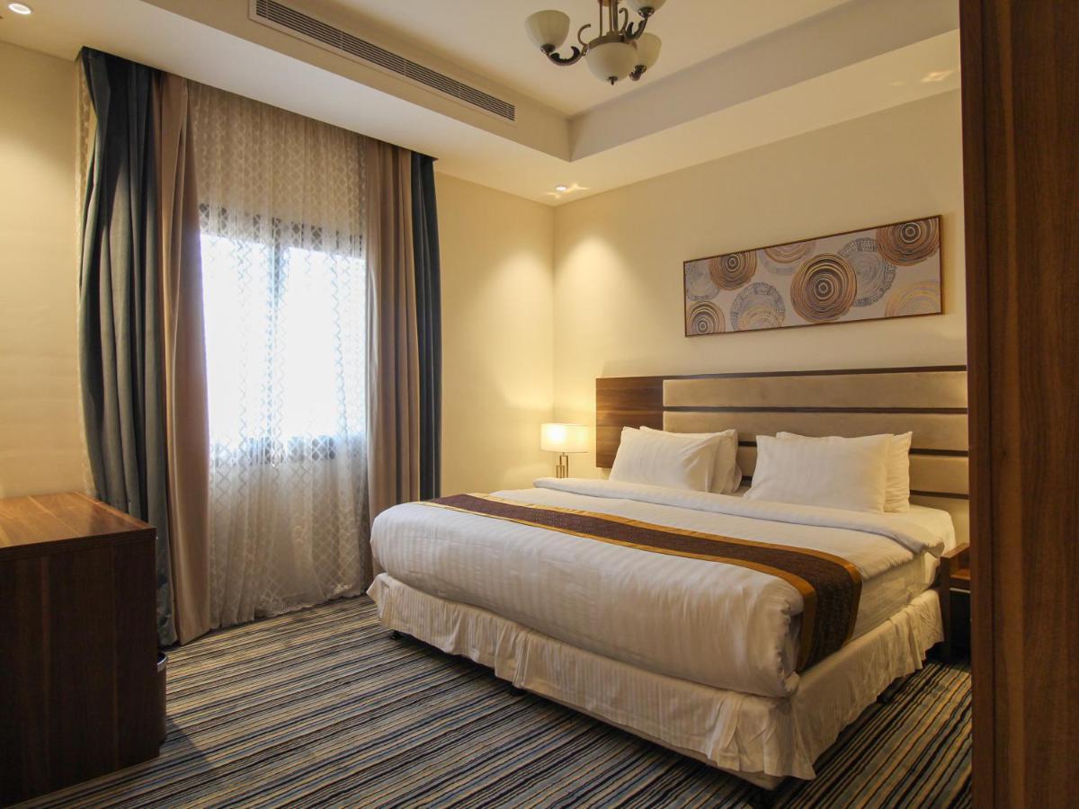 Friesian Hotel Suites ジェッダ エクステリア 写真