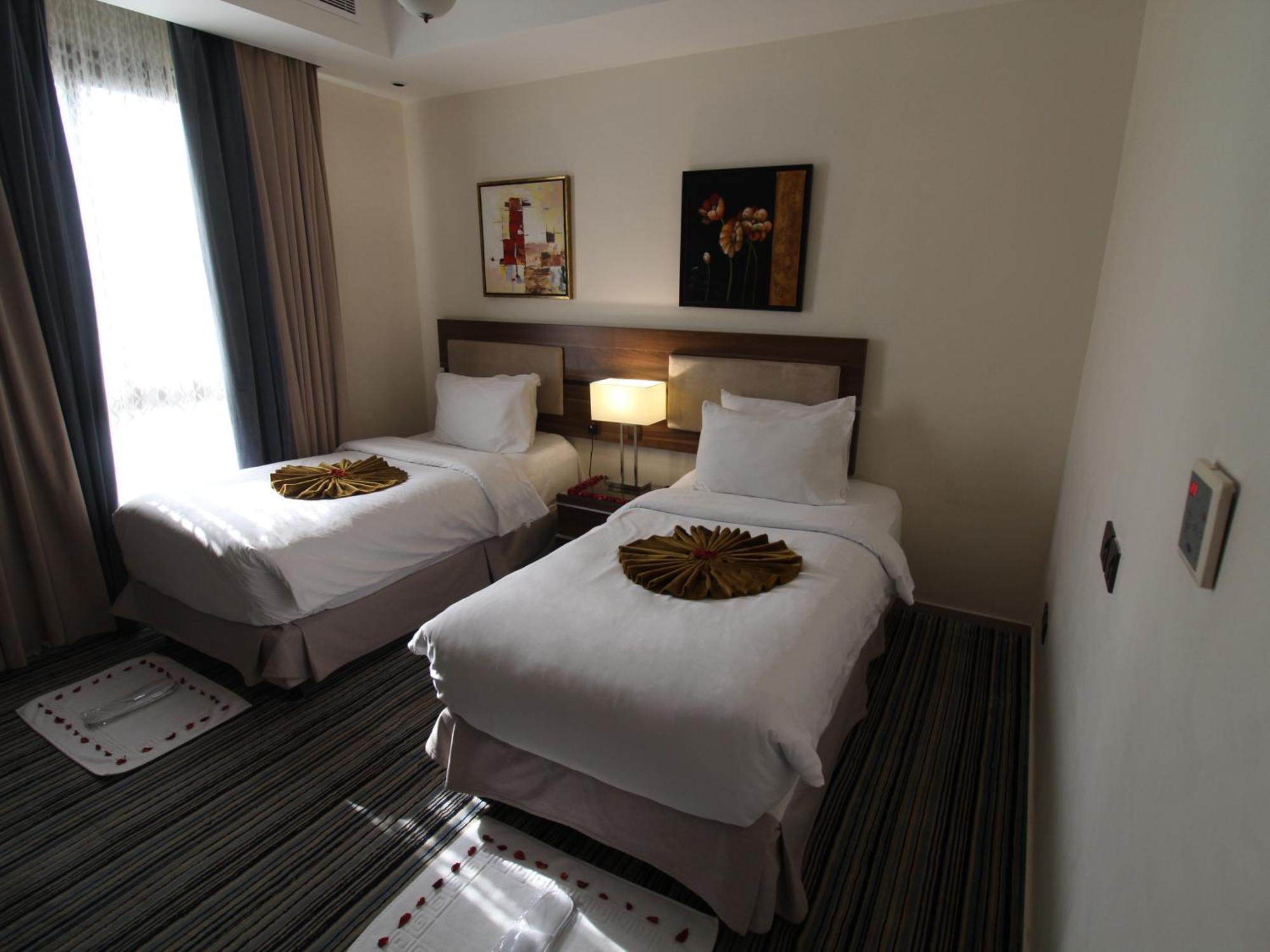 Friesian Hotel Suites ジェッダ エクステリア 写真